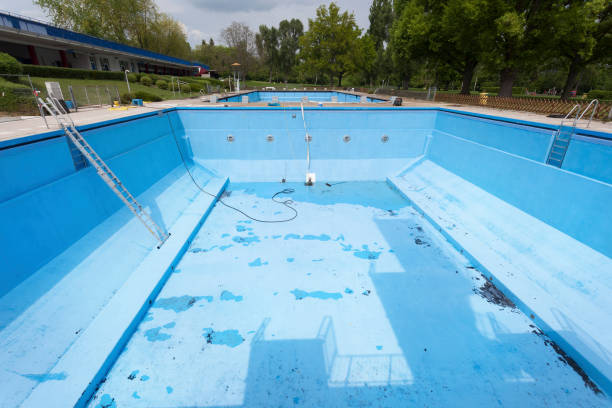 Best Ceiling water damage repair  in Red Oaks Mill, NY